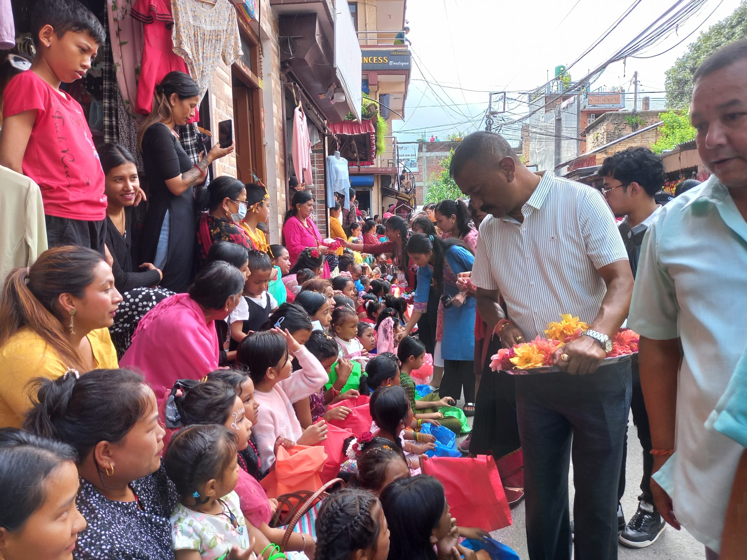 काभ्रेमा हजारौं कन्या पुजिए