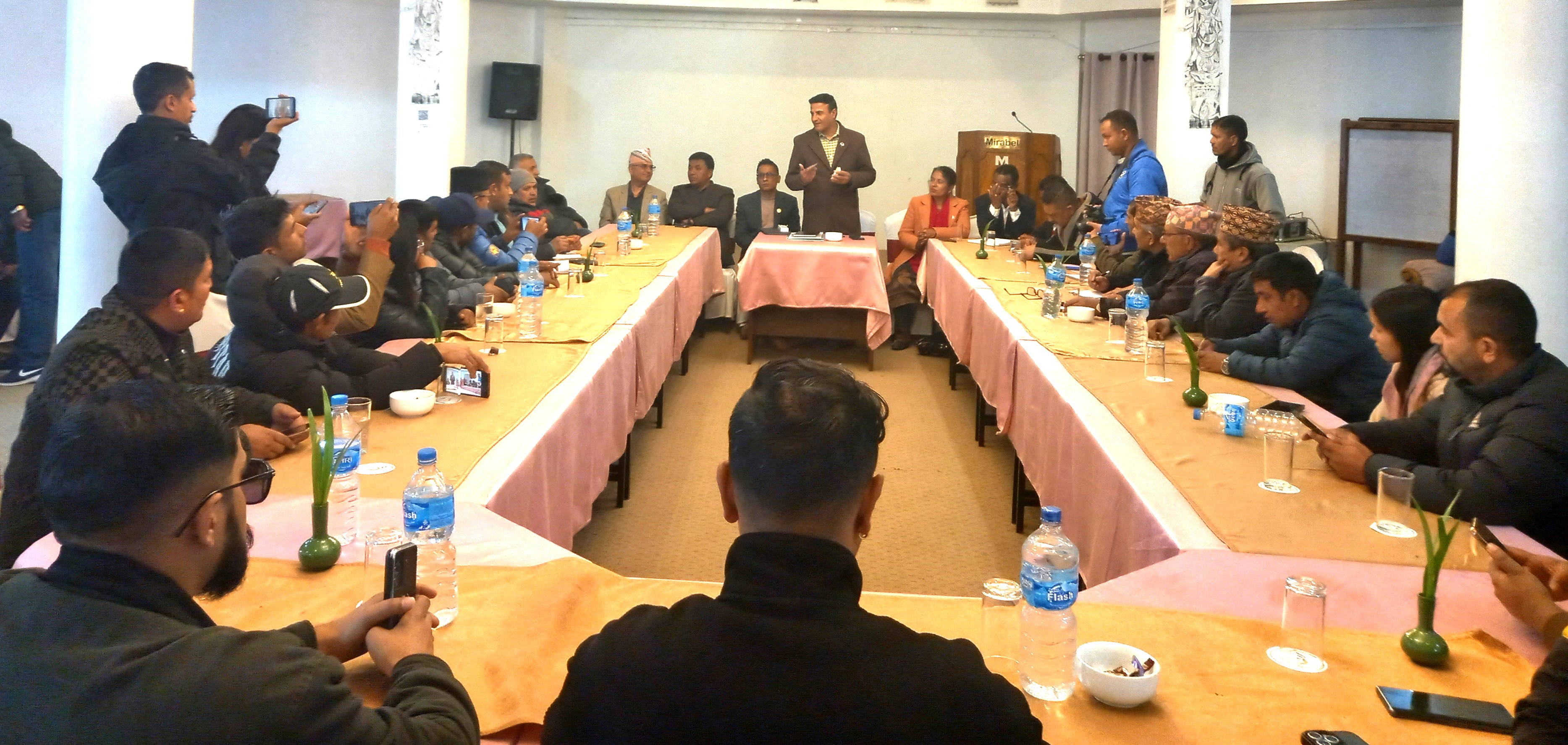 जिल्ला समन्वय समितिको पहलमा अन्तर्राष्ट्रिय युवा सम्मेलन हुँदै